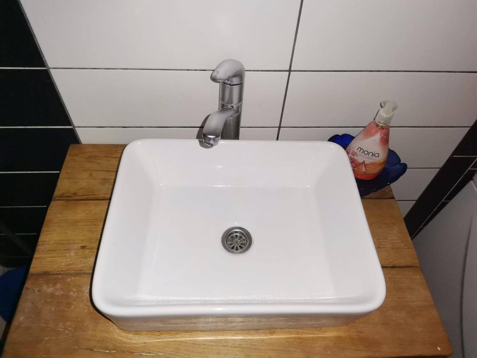 Apartment Apartman Black & White 2 Free Parking Sarajevo